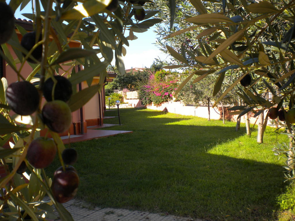 Arbatax Le Terrazze Sul Mare Aparthotel Bagian luar foto