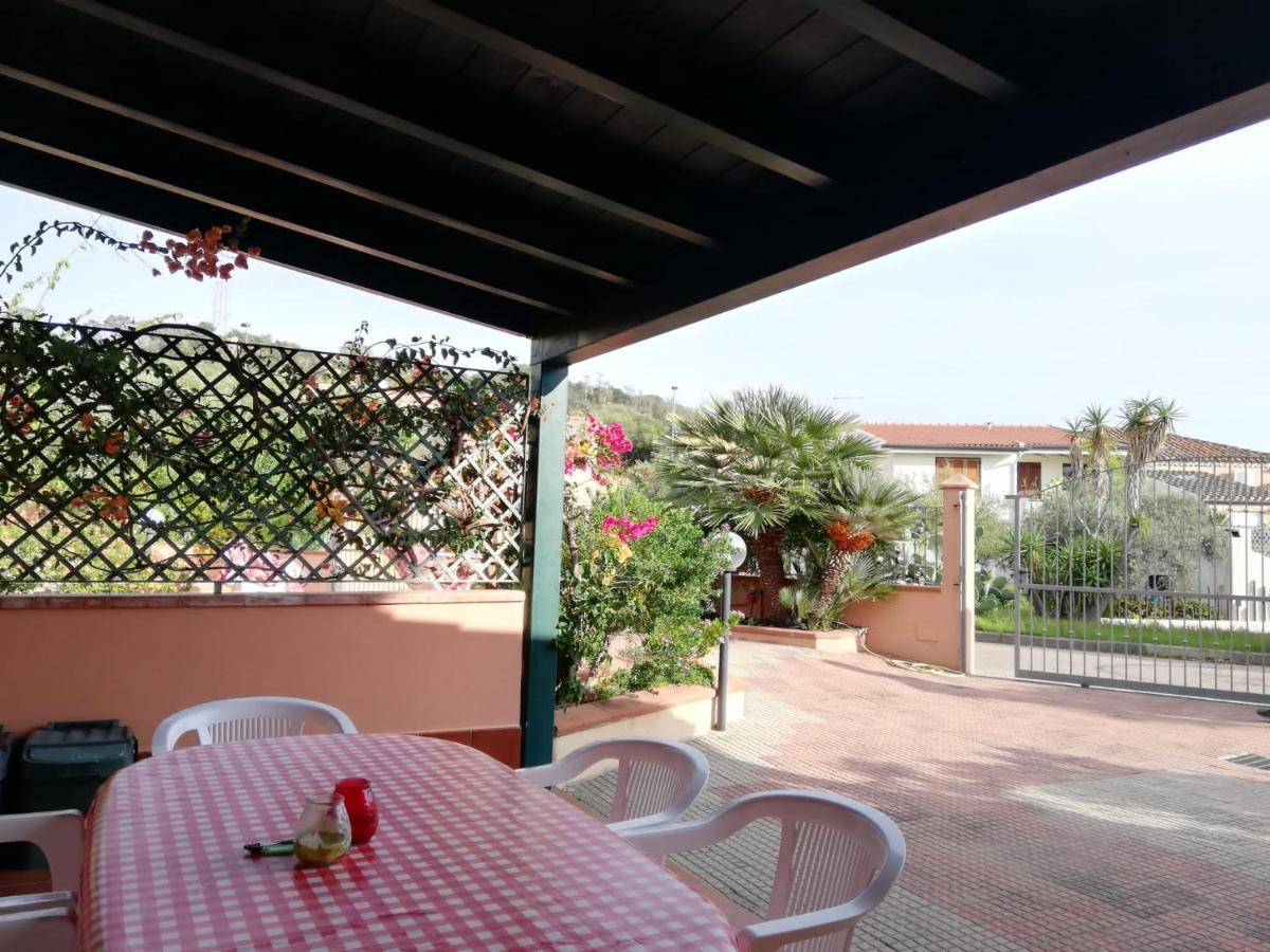 Arbatax Le Terrazze Sul Mare Aparthotel Bagian luar foto