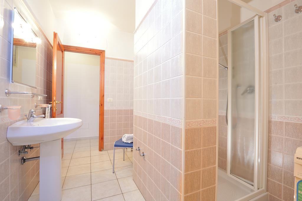 Arbatax Le Terrazze Sul Mare Aparthotel Ruang foto