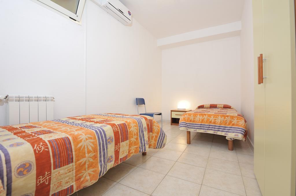 Arbatax Le Terrazze Sul Mare Aparthotel Ruang foto