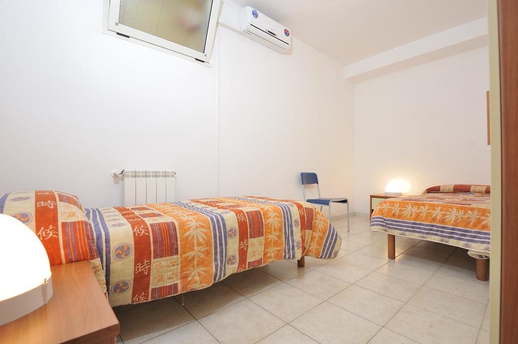 Arbatax Le Terrazze Sul Mare Aparthotel Ruang foto